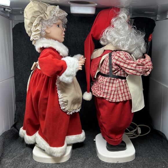 Vintage Santa's Best Santa Claus Mrs Claus 24" Christmas Animated Figures AS-IS - Picture 6 of 16